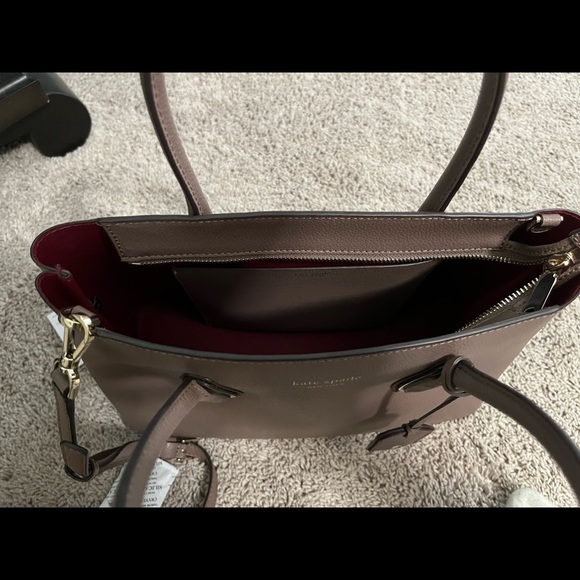 Final Price 🔥 Kate Spade, brown, with some burgundy in color. Perfect for Fall - Picture 14 of 15